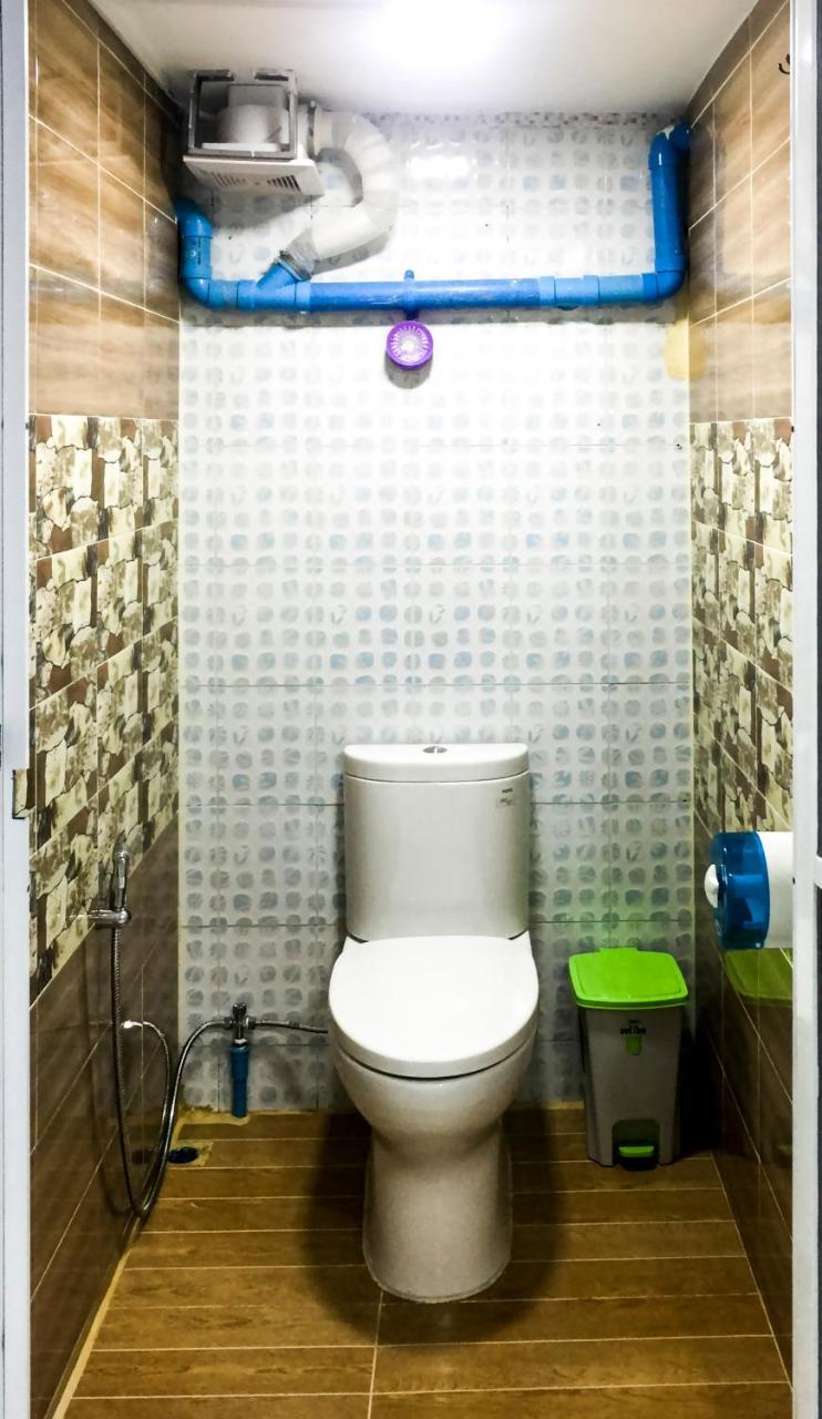 Htinn Yue Tann Hostel Янгон Екстер'єр фото