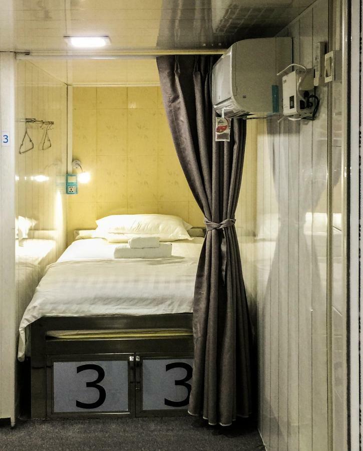 Htinn Yue Tann Hostel Янгон Екстер'єр фото